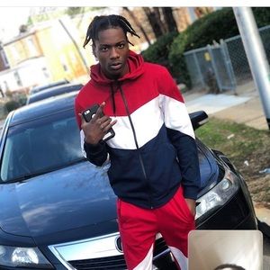 Meet your Posher, Darius